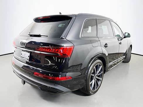 Used 2024 Audi Q7 3.0T Prestige w/ Prestige Package image 7