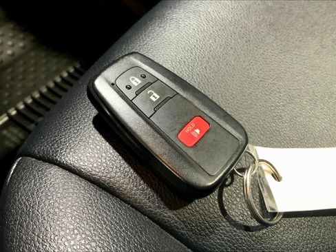 Used 2023 Toyota 4Runner TRD Off-Road Premium w/ Off Road Premium Plus Package image 15