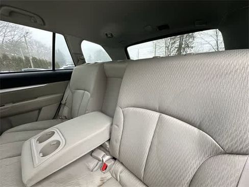 Used 2011 Subaru Outback 2.5i Premium w/ All-Weather Pkg image 13