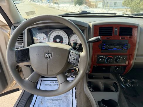 Used 2005 Dodge Dakota SLT image 17