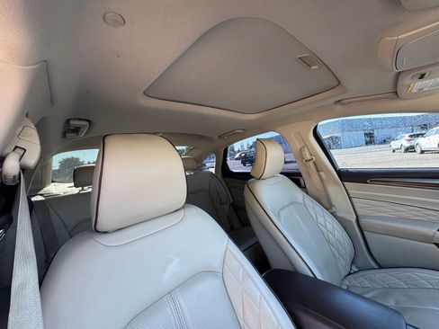 Used 2017 Ford Fusion Energi Platinum FWD image 20