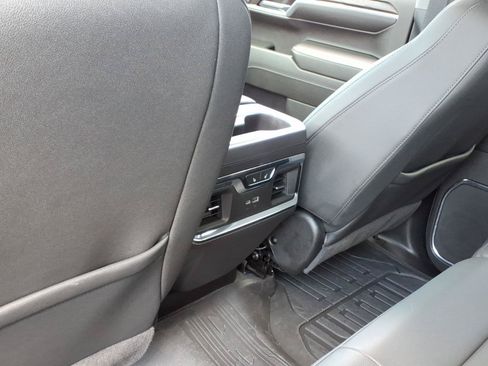 Used 2024 GMC Sierra 1500 SLT w/ SLT Premium Plus Package AWD/4WD image 8