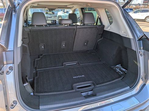 Certified 2025 Nissan Rogue SL w/ SL Premium Package image 30