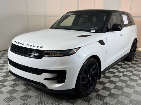 Certified 2024 Land Rover Range Rover Sport SE image 2