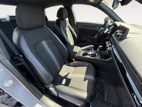 Used 2022 Honda Civic Sport image 19