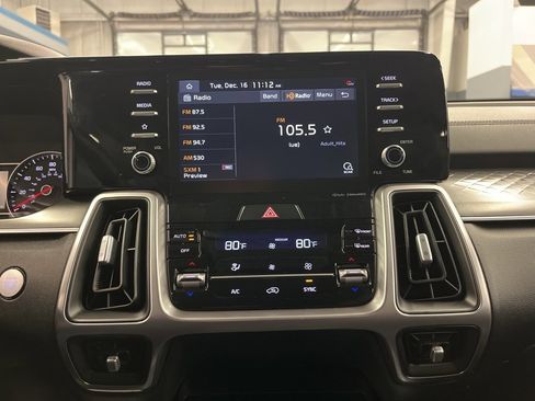 Used 2021 Kia Sorento S w/ Panoramic Sunroof Package image 22