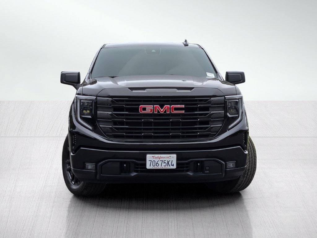 Used 2026 GMC Sierra 1500 Elevation w/ Preferred Package AWD/4WD image 2