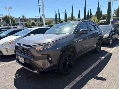 Used 2021 Toyota RAV4 XSE w/ XSE Grade Weather Package AWD/4WD image 13