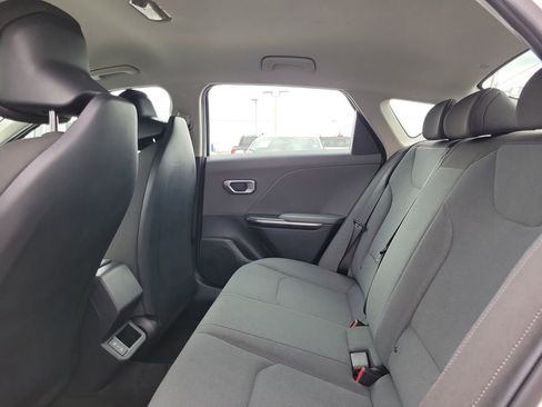 Used 2025 Kia K4 FWD image 14