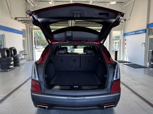 Used 2020 Cadillac XT5 Sportv AWD/4WD image 11
