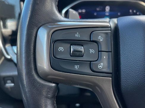 Used 2022 Chevrolet Silverado 1500 High Country w/ High Country Premium Package image 18