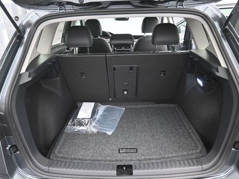 New 2025 Volkswagen Taos SEL image 44