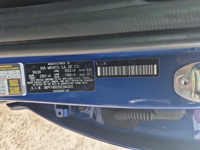 Used 2025 Kia K4 FWD image 36