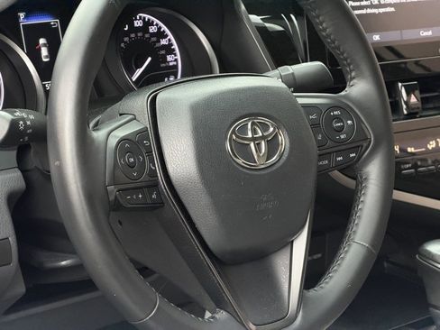 Used 2024 Toyota Camry SE w/ Convenience Package image 13