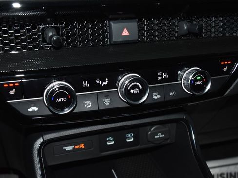 Used 2026 Honda CR-V EX-L image 13