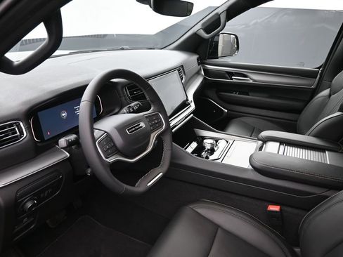 New 2026 Jeep Grand Wagoneer 4WD image 19