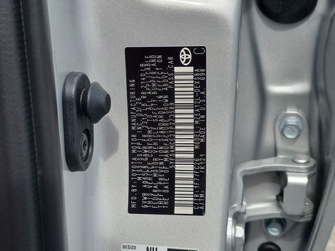 New 2026 Toyota Corolla SE FWD image 31