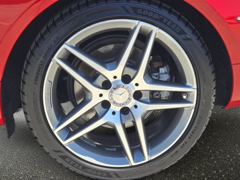 Used 2015 Mercedes-Benz E 400 Coupe image 37