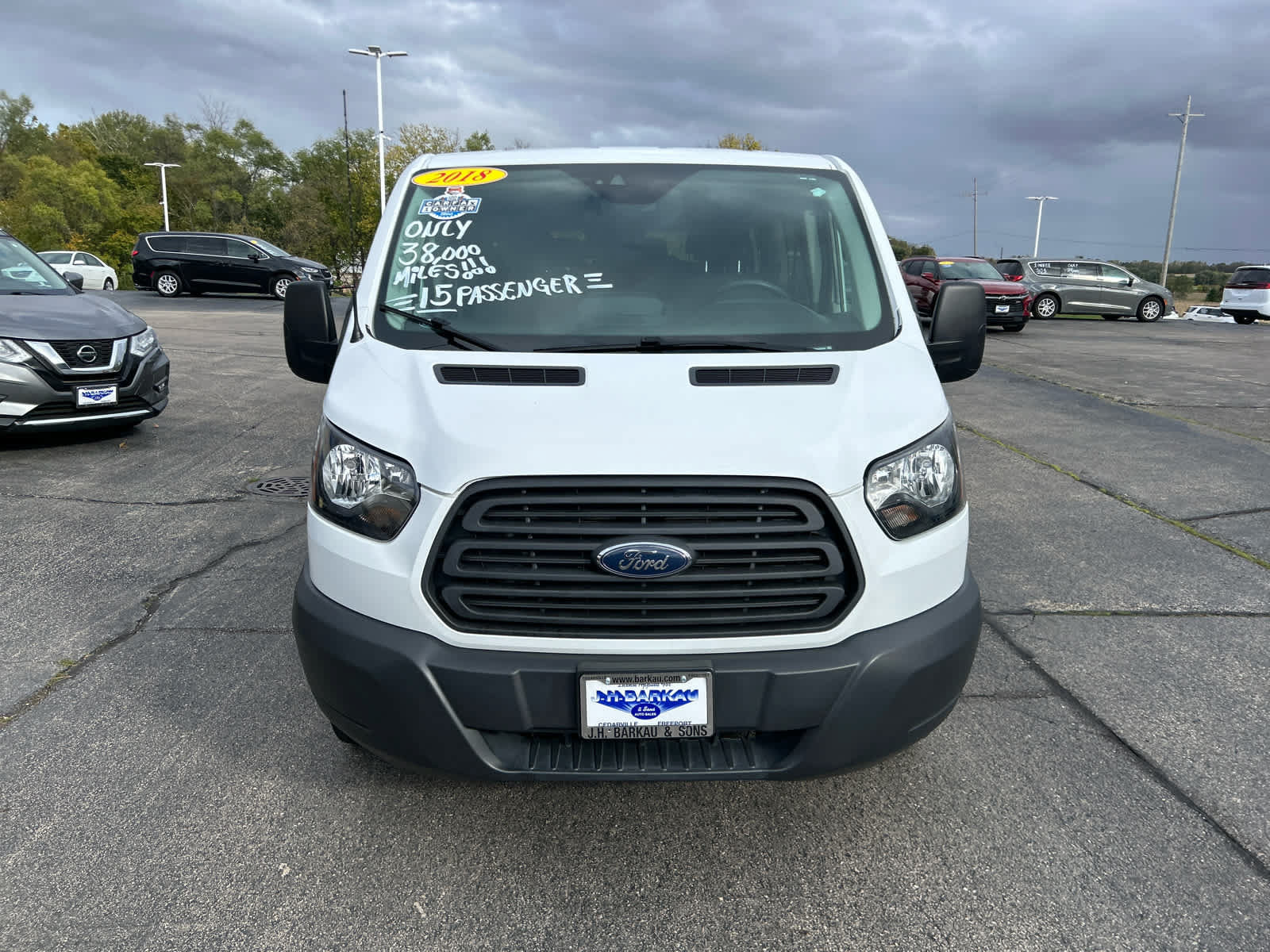 Used 2018 Ford Transit 350 XL RWD image 2