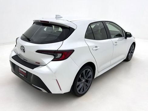 Used 2023 Toyota Corolla XSE FWD image 7