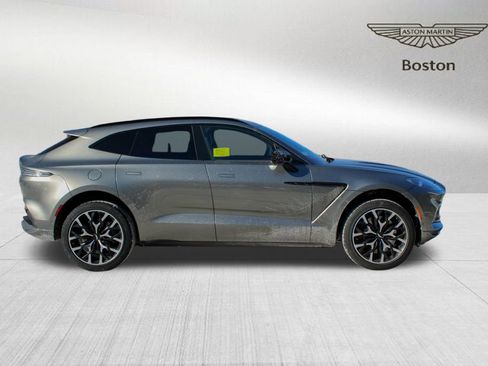 Used 2022 Aston Martin DBX AWD/4WD image 5