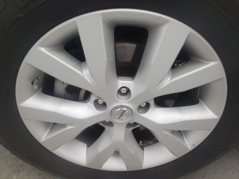 Used 2014 Nissan Murano S FWD image 31