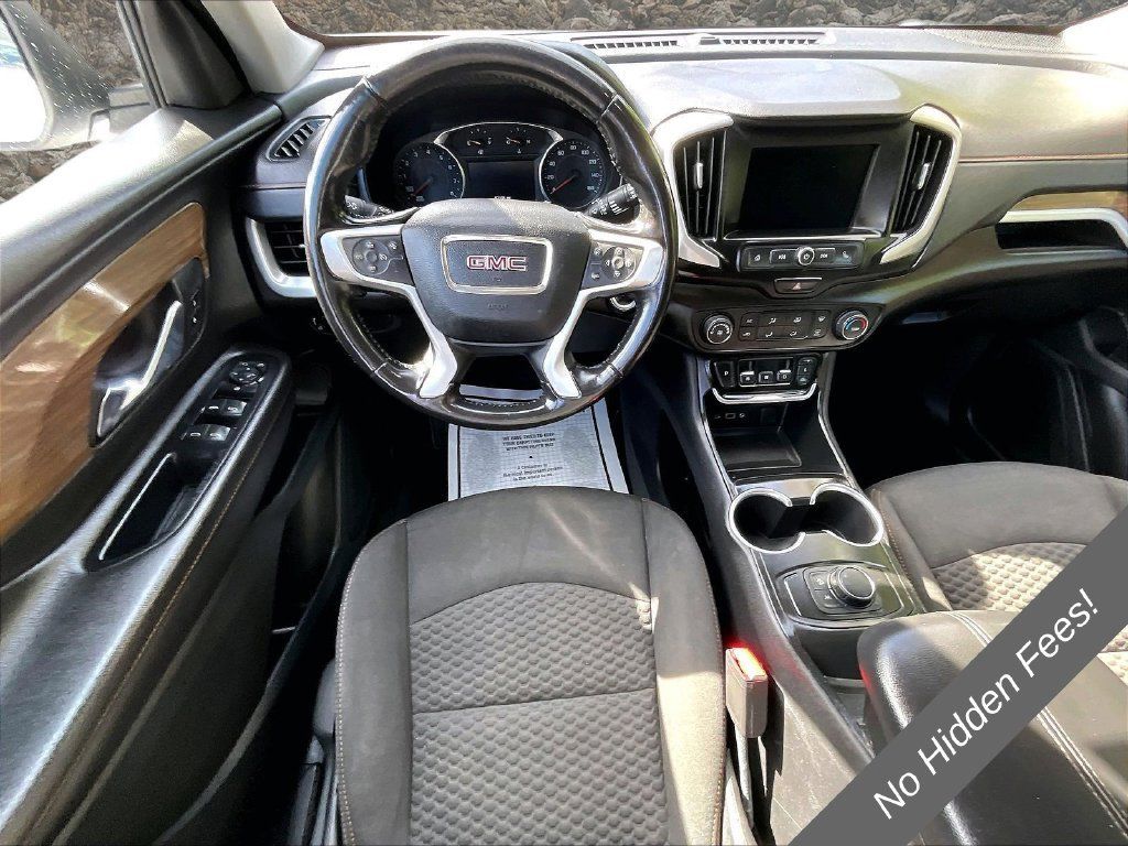 Used 2020 GMC Terrain SLE w/ LPO, Floor Liner Package FWD image 5