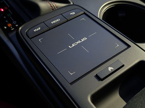 Used 2025 Lexus IS 500 w/ F-Sport Performance RWD image 33
