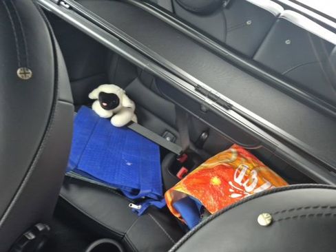 Used 2022 MINI Cooper S image 32