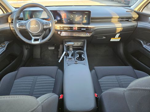New 2026 Kia K5 LXS image 11