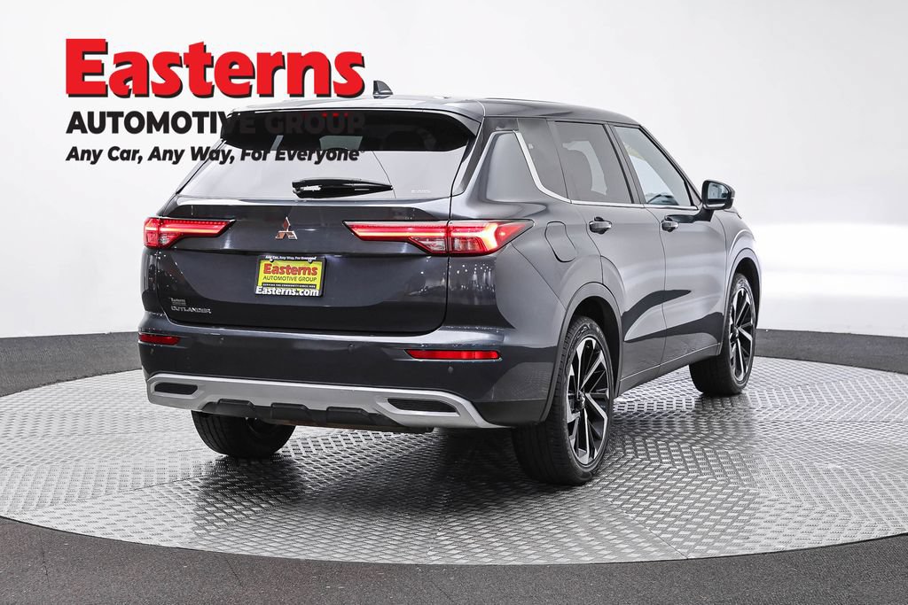 Used 2024 Mitsubishi Outlander SE AWD/4WD image 6