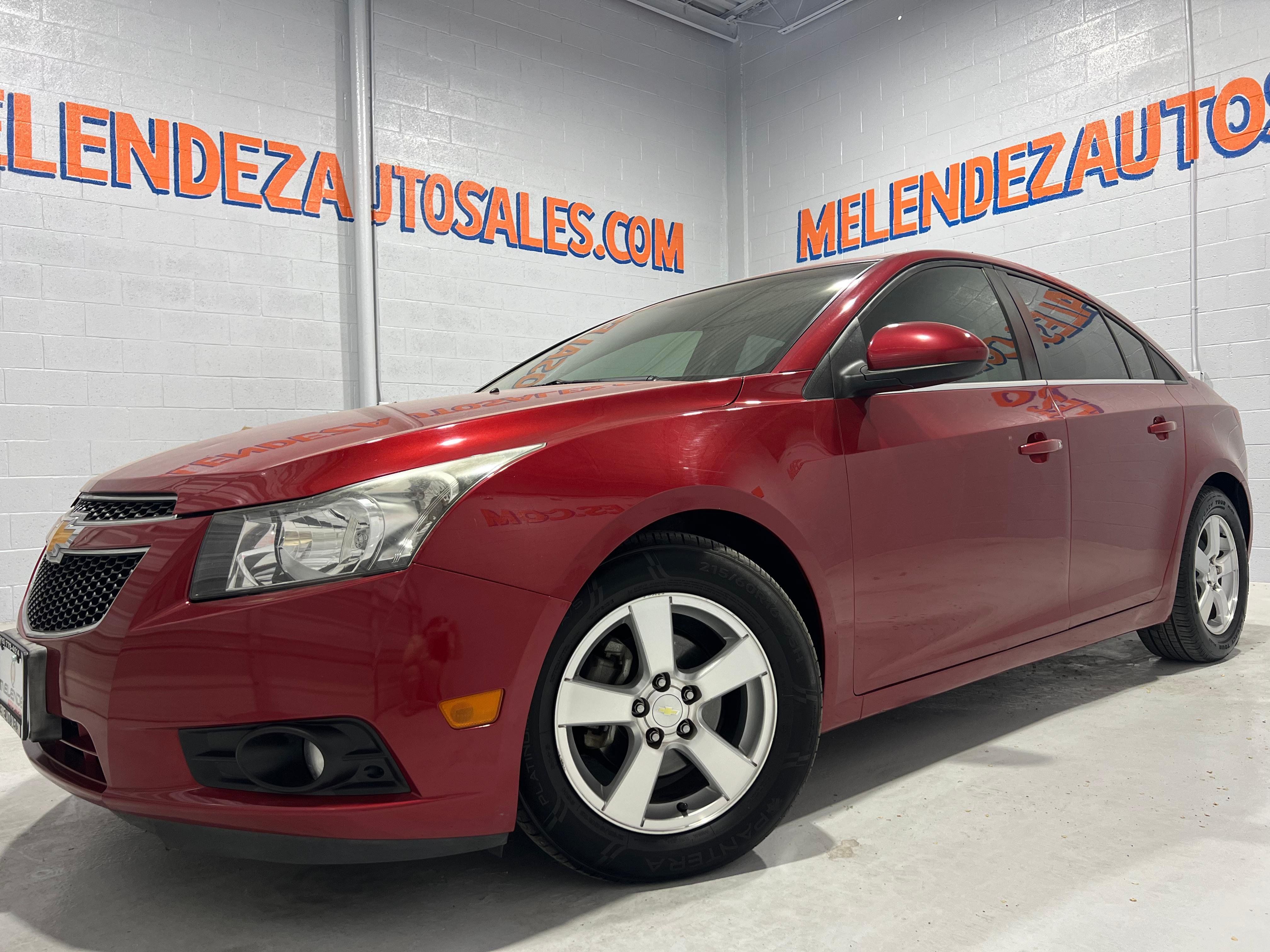 Used 2013 Chevrolet Cruze LT w/ Enhanced Safety Package FWD image 1
