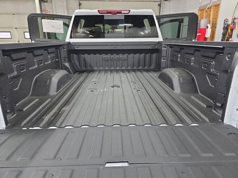 New 2026 GMC Sierra 2500 AT4 w/ AT4 Premium Plus Package image 12