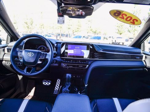 Used 2026 Toyota Camry SE image 15