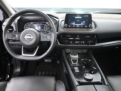 Used 2023 Nissan Rogue SL AWD/4WD image 11