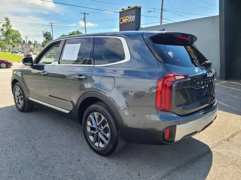 Used 2023 Kia Telluride LX AWD/4WD image 9