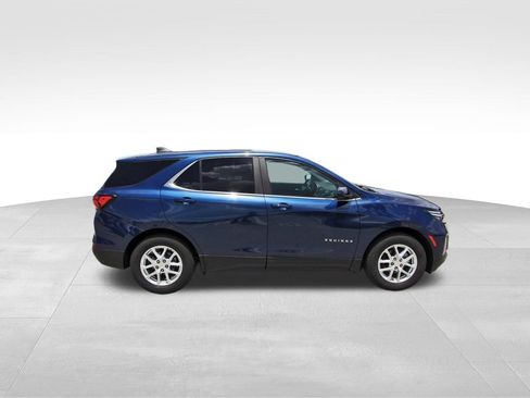 Used 2023 Chevrolet Equinox LT FWD image 5