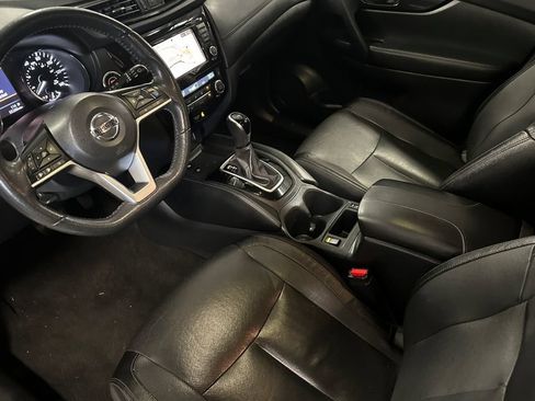 Used 2020 Nissan Rogue SL FWD image 4