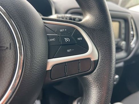 Used 2018 Jeep Compass Sport image 16