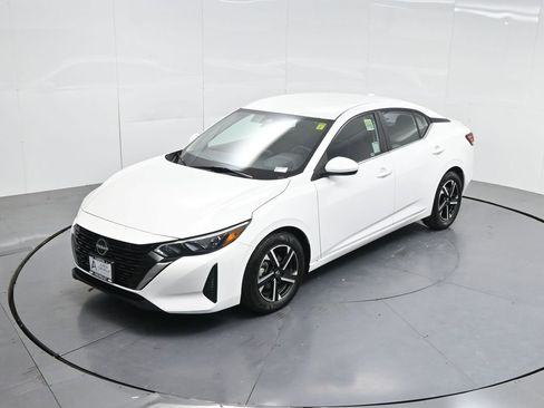 Used 2024 Nissan Sentra SV image 47