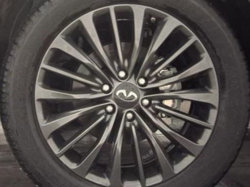 Used 2024 INFINITI QX80 Sensory w/ Cargo Package image 7