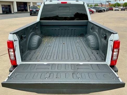 Used 2022 Ford F250 Lariat w/ Lariat Value Package image 18