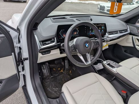 New 2026 BMW X1 xDrive28i w/ Technology Package image 9