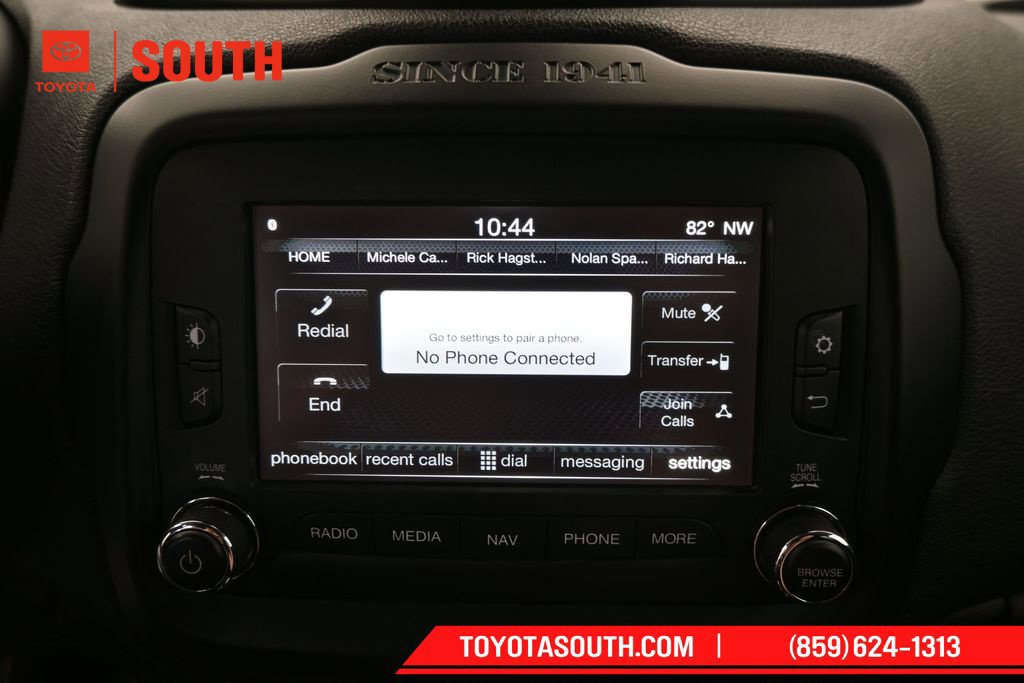Used 2016 Jeep Renegade Latitude w/ Safety & Security Group FWD image 17