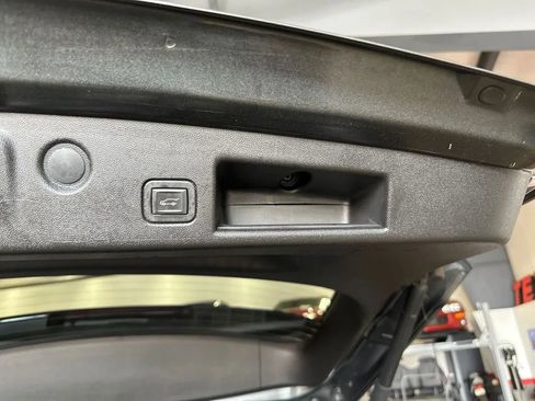Used 2019 Chevrolet Equinox LT AWD/4WD image 92