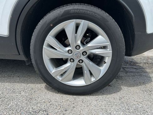 Used 2025 Buick Encore GX Preferred FWD image 24