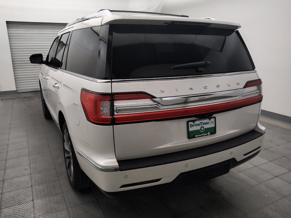 Used 2018 Lincoln Navigator Select w/ Cargo Package RWD image 6
