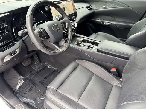 Certified 2025 Lexus RX 350 AWD w/ Convenience Package image 21