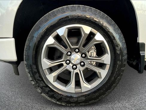 Used 2022 Chevrolet Silverado 1500 High Country AWD/4WD image 33