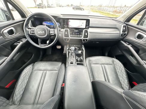 Used 2022 Kia Sorento SX FWD image 21